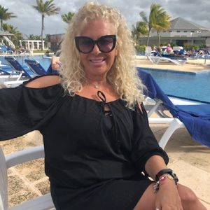 Meet your Posher, Marianna